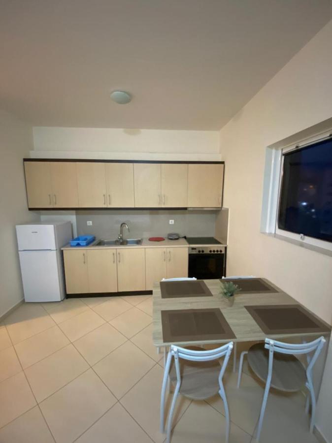 Paradiso Apartments Sarandë Buitenkant foto