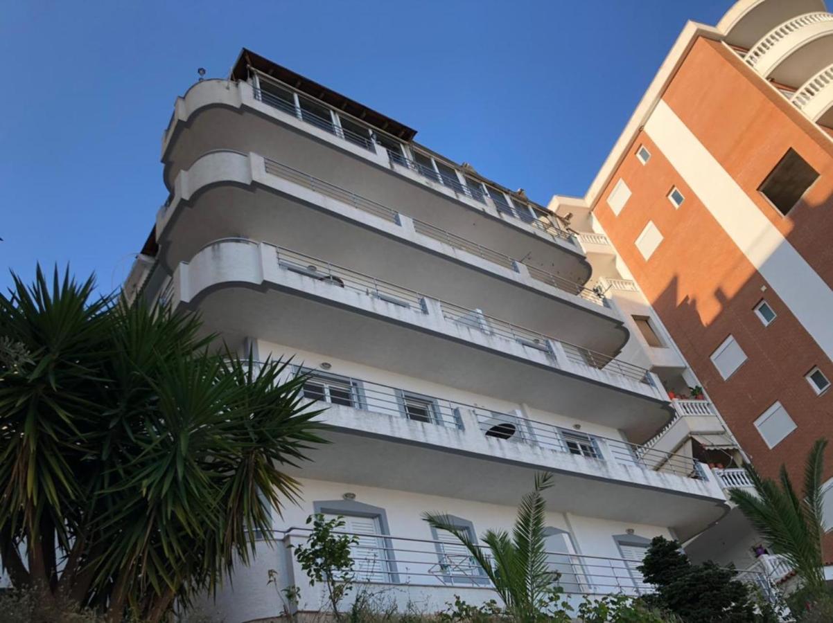 Paradiso Apartments Sarandë Buitenkant foto