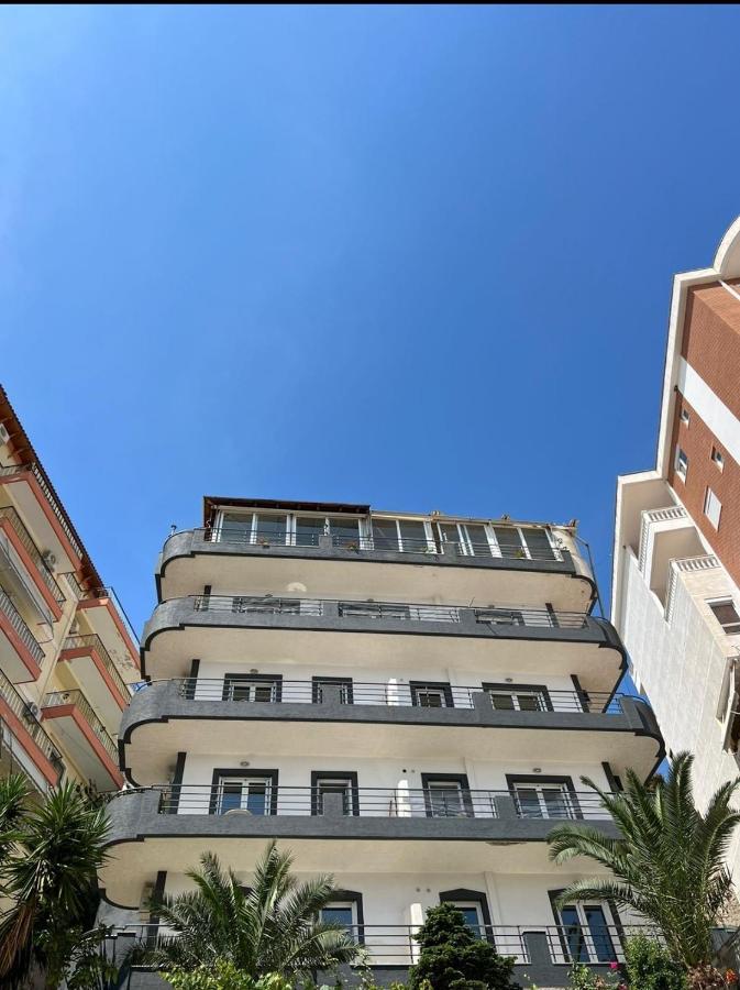 Paradiso Apartments Sarandë Buitenkant foto