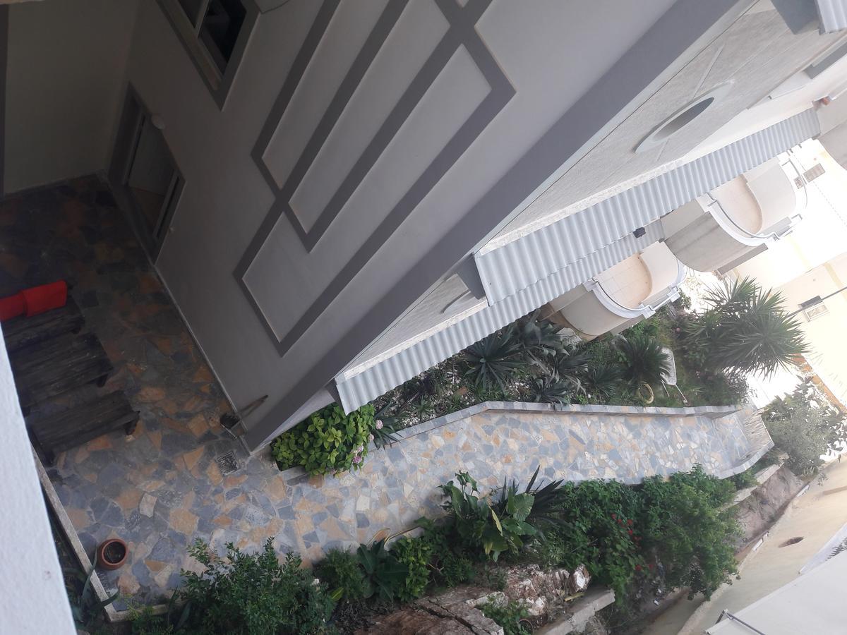 Paradiso Apartments Sarandë Buitenkant foto